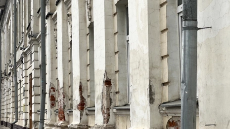 Готовность кровли школы №1 во Владимире оценили в 90%