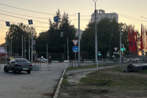 Владимир встал в пробке из-за перекрытия поворота на улицу Мира