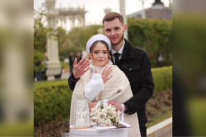 Пара из Мурома заключила брак на свадебном фестивале на ВДНХ