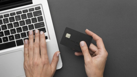 Четыре главврача владимирских больниц перевели на «достойную встречу» ревизоров 175 тысяч