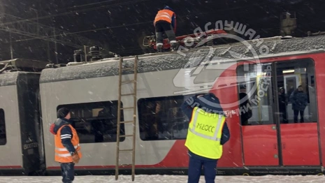 Поезд «Ласточка» застрял с пассажирами во Владимире в снегопад