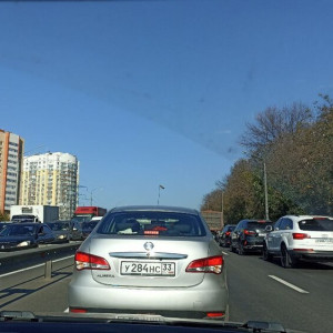 Во Владимире водители встали в 3-километровой пробке на Пекинке
