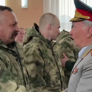 8 владимирских добровольцев отправились на службу в зону СВО