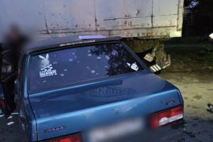 Во Владимире влетевший в фуру водитель ВАЗ был пьян