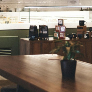 Россияне оставляли больше чаевых на новогодних праздниках