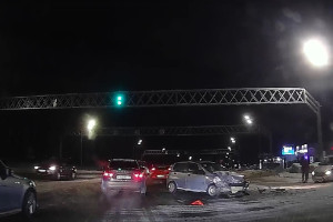 Во Владимире на Пекинке столкнулись две машины