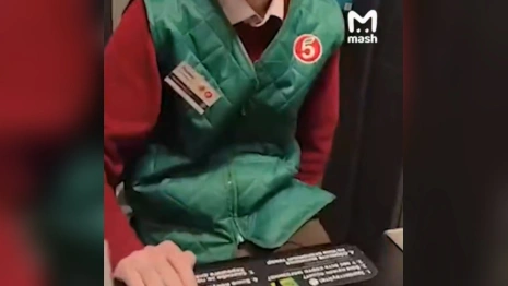 Во владимирской «Пятерочке» покупатель устроил скандал из-за внешности кассира