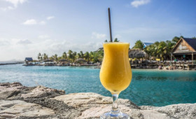 Россиянам расширяют возможности оплаты по QR-коду за границей