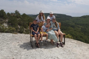 Путин наградил многодетную семью из Владимира медалью ордена «Родительская слава»