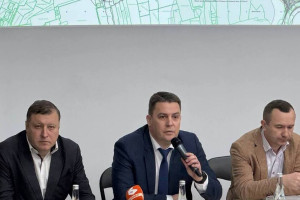 Мэр переложил вину за заброшенный парк у ДТЮ на жителей Владимир и их предков