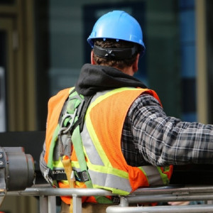 Глава региона решил лично встретиться с дольщиками ЖК «Дуброва парк-2»