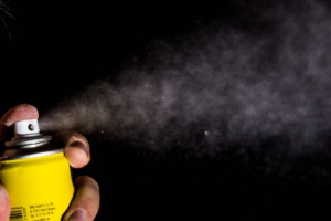 Во Владимире подросток распылил в лицо сотрудника магазина перцовый баллончик