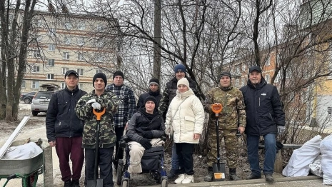 Пациенты психинтерната в Собинке занялись ремонтом в доме бойца СВО