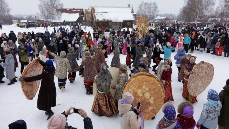 Во Владимирской области на Масленицу устроят конкурс масок и костюмов