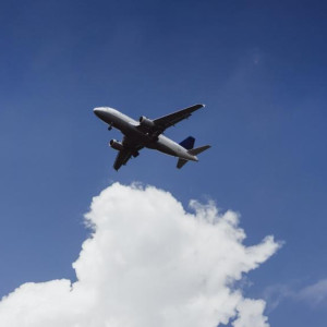 Летевший из Китая самолет экстренно сел в соседней с Владимирской области