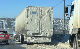 Во Владимире Пекинка «стоит» второй день подряд из-за фур