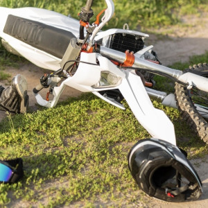 Под Юрьев-Польским мотоциклист влетел в микроавтобус: пострадали трое