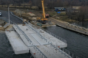 В Меленковском районе мост через озеро Урвановское отремонтируют в декабре