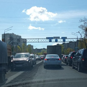 Выезд из Владимира встал в мертвой пробке