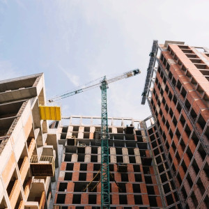 Дольщики многоэтажки в Юрьевце с опозданием на 9 месяцев получили ключи от квартир