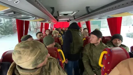 Возвращение владимирских военных из плена СВУ показали на видео