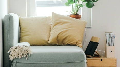 Невыдача квартиры сироте из Меленок обернулась судом для чиновников