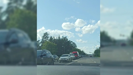 Во Владимире мертвую пробку в Загородном сняли на видео