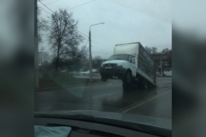 Во Владимире газель встала на дыбы