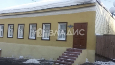 Во Владимире выставили на продажу дом на пешеходной улице