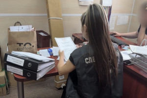 Директор паспортно-визового центра во Владимирской области попал под следствие за взятки