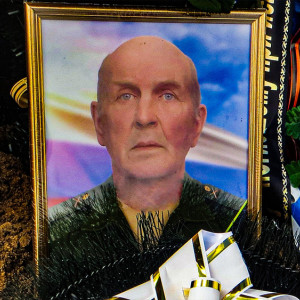 В Меленках простились с погибшим на СВО 58-летним старшиной роты