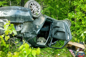 Во Владимирской области Volkswagen вылетел с трассы М-7: есть жертвы