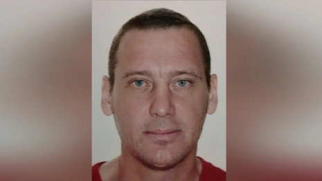 Во Владимирской области объявили в розыск 39-летнего мужчину с татуировкой на шее
