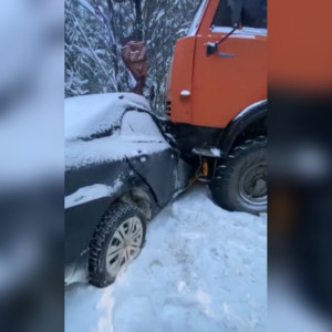 В Ковровском районе легковушка залетела под КамАЗ