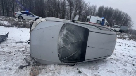 В Суздальском районе водитель иномарки-перевертыша попала в больницу