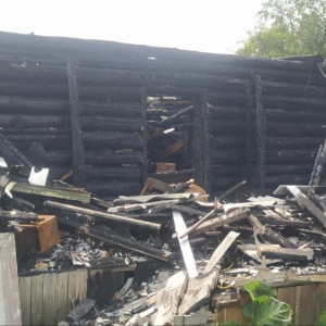 Чиновники оставили погорельцев с пятью детьми из Собинки без крыши над головой