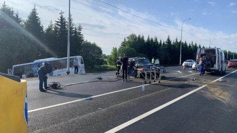 В аварии с автобусом и «Нивой» под Суздалем пострадали 2 человека