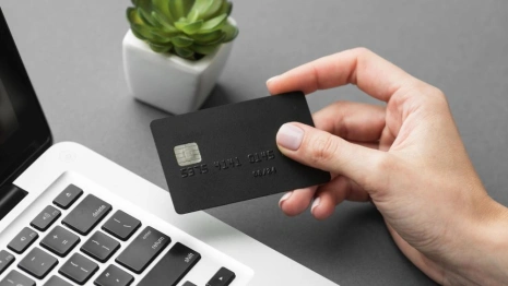 Жителей Владимирской области предупредили о мошенниках в преддверии ноябрьских распродаж