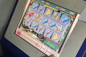 Жителя Струнино будут судить за сдачу в аренду помещения для проведения азартных игр