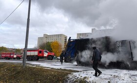 Пожарные назвали причину возгорания мусоровоза на Пекинке во Владимире