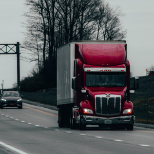 Во Владимирской области на месяц ограничат движение фур