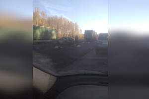 Во Владимирской области на трассе М-7 Волга столкнулись легковушка и фура