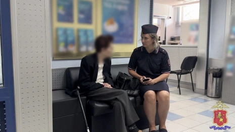 Владимирские полицейские остановили бабушку от перевода 3 млн рублей мошенникам