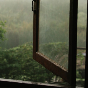 Во Владимирской области 3-летний ребенок упал с пятого этажа