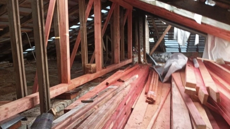 Власти Юрьев-Польского обратили внимание на живущих без крыши пенсионеров