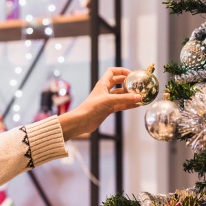 45% россиян решили отказаться от просмотра новогодних огоньков