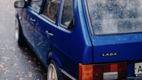 Житель Владимирской области обокрал соседа и купил себе две машины