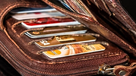 Жители Владимирской области отдали аферистам 18 млн рублей 