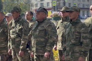 Очередная группа контрактников отправилась в зону СВО из Владимира