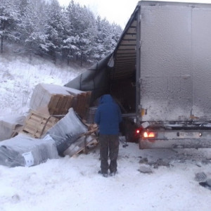 На южном объезде Владимира легковушка влетела в фуру
